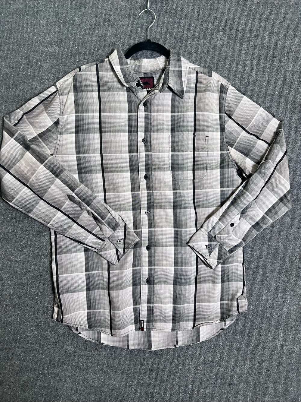 Tony Hawk Men’s XL Plaid Button Up Shirt Gray Black Long Sleeve Cotton Blend